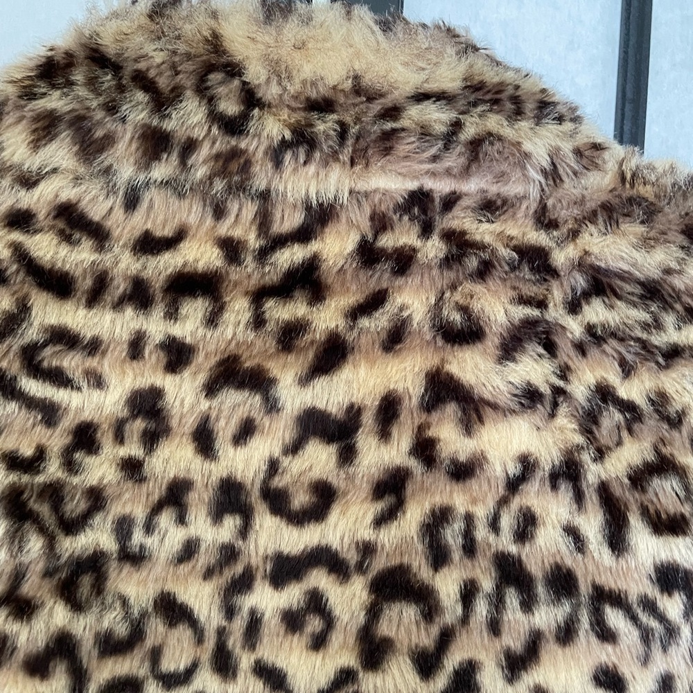 Cropped jacket/ faux jaguar fabric jacket/ woman coat 2b Bebe - Picture 9 of 11
